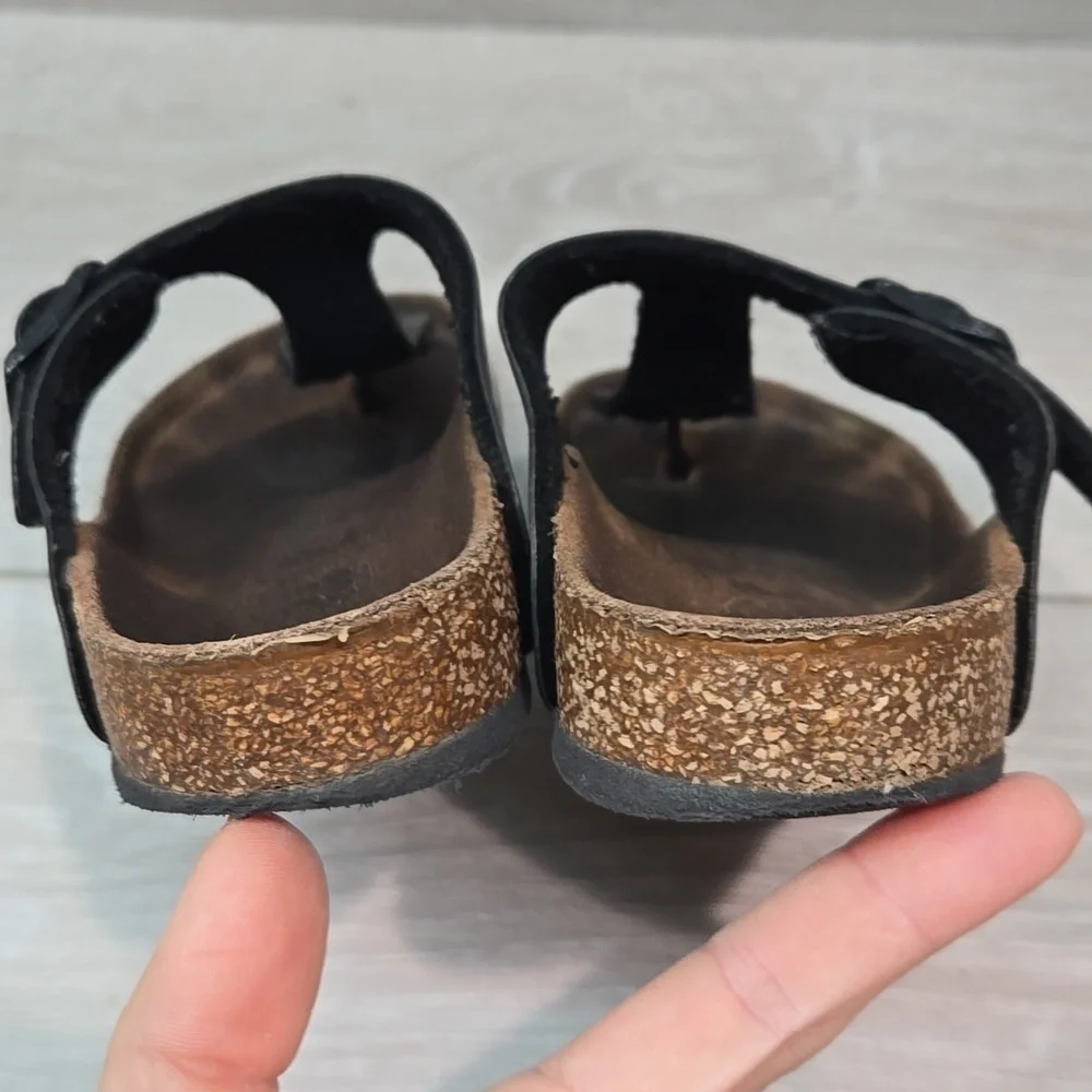 Birkenstock Kids Girls Thong Sandals Flats shoes sz 31/C12 Narrow